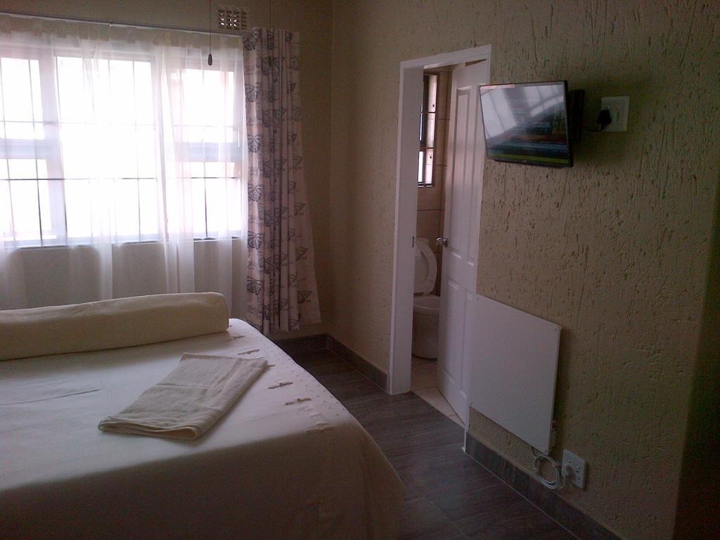 Chisam Guest Lodge Pty Ltd Joanesburgo Quarto foto