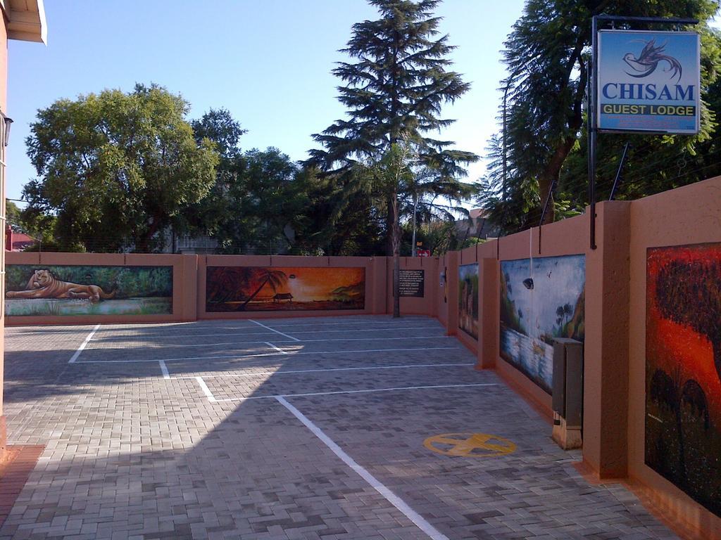 Chisam Guest Lodge Pty Ltd Joanesburgo Exterior foto